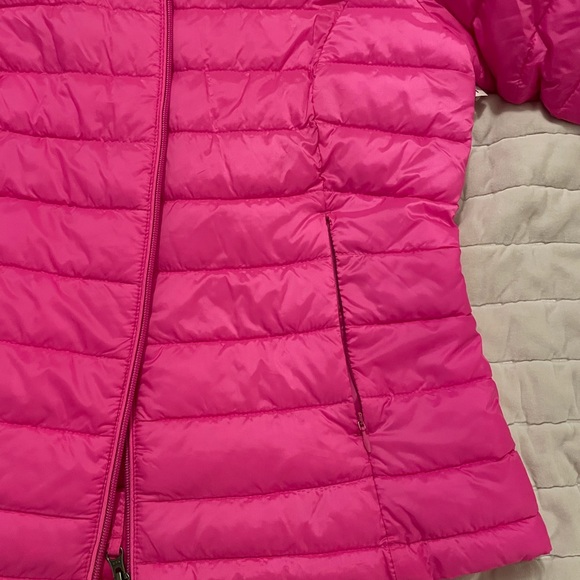 Amazon essentials puffer jacket - Picture 2 of 5